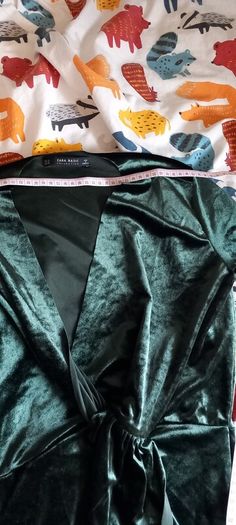 Green Velvet knee length dress M