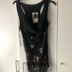 Ladies BNWT top size 10