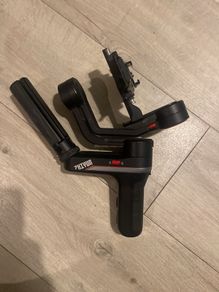 Camera gimbal - zhiyun weeble s
