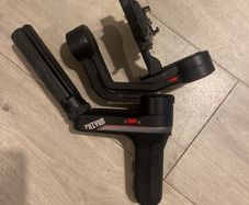 Camera gimbal - zhiyun weeble s