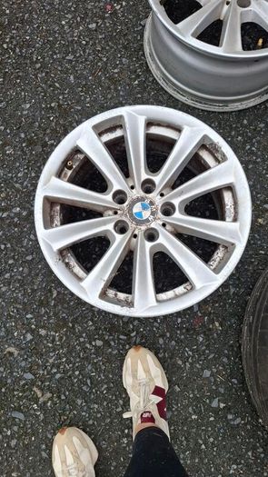 BMW Alloys 17"