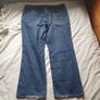 wrangler regular fit size 44/32 button fly little wear at bottoms Image 4