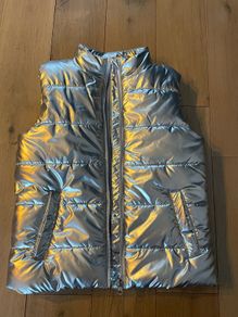 Girls puffer waistcoat size 7-8yo