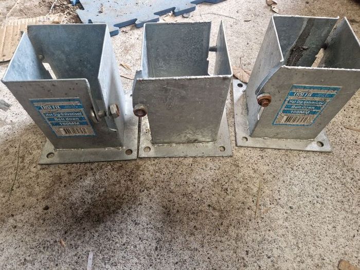 4x4 post shoes x3