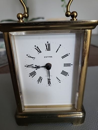 Carriage clock