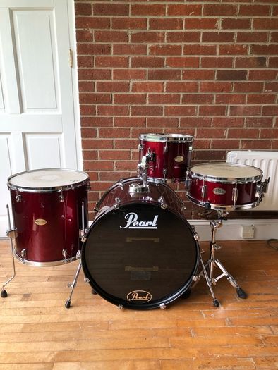 Pearl Forum Series Drum Kit w/ Hardware + Cymbals