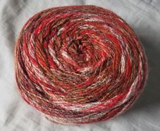 Hobbii Tea Time acrylic cake yarn 200g reds NEW