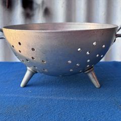 vintage Falconware footed sputnik atomic colander sieve