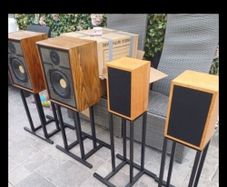 Iconic legendary Linn Sara Isobarik Speakers simply Jaw Dropping performance from these world class speakers with original Linn Stands
