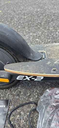 Electric scooter