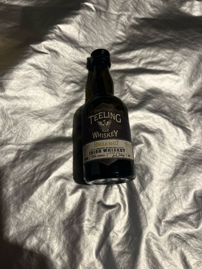 Jack Daniels Bombay sapphire Belvedere telling whiskey vodka gin empty mini bottle