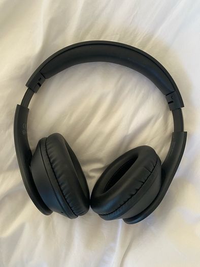 Bluetooth headphones