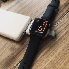 Last two Apple Watch iWatch series magnetic wireless charger white USB Free viewing