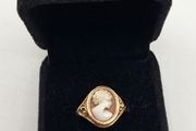 Vintage 9ct cameo ring