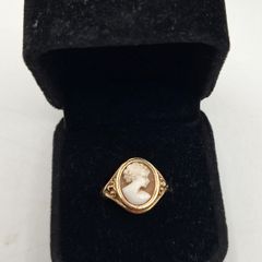 Vintage 9ct cameo ring