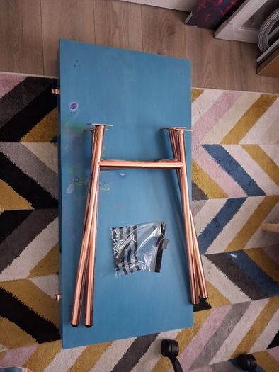 Small desk