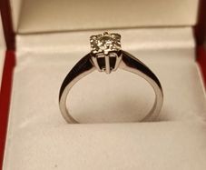 White Gold Natural Diamond Solitaire Engagement ring (Bargain Price)