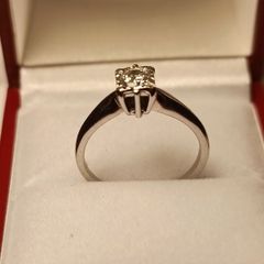 White Gold Natural Diamond Solitaire Engagement ring (Bargain Price)