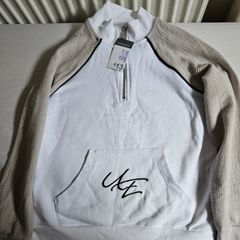 Boys Jumper BNWT