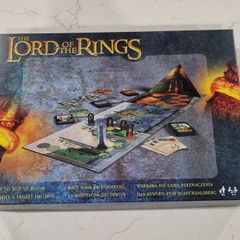 Lord of the Rings: Race to Mount Doom board game