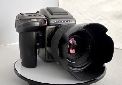 Hassleblad H1 Film Back Camera  Kit in Mint Condition