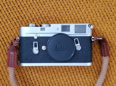 Leica M4
