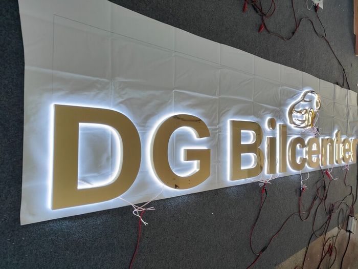 3D Illuminated Letters - Custom Halo-Lit Business Signage