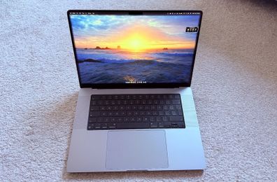 Apple MacBook Pro 16" 2022 (1TB SSD, M1 Pro, 16GB) Space Grey