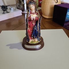 Mother of sorrows statue