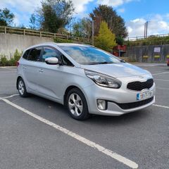 2015 Kia Carens