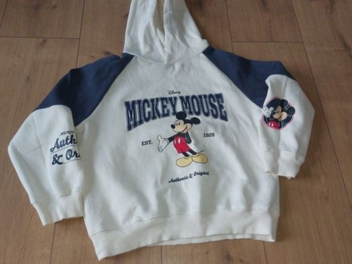 x2 Bundle - Disney Mickey Mouse Tracksuit - Size - 6-7 Years