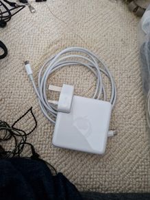 Apple USB charger