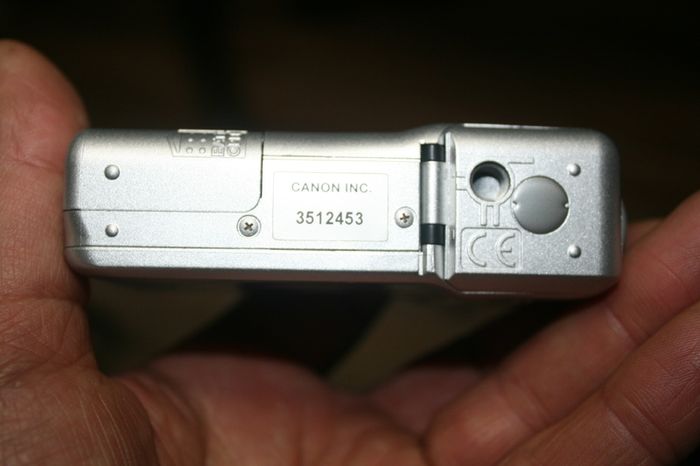 Canon ixus L-1