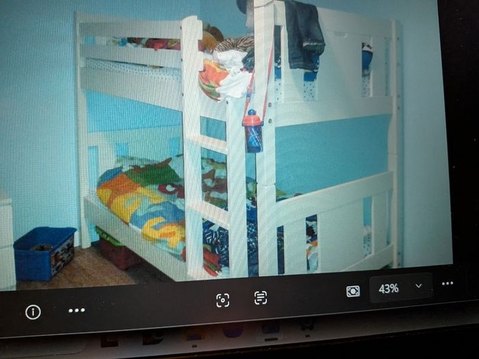Bun bed in good condition without mattress