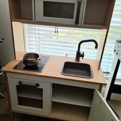 Kids Kitchen