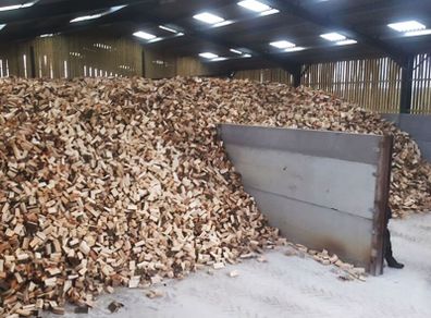 hardwood logs ton bags