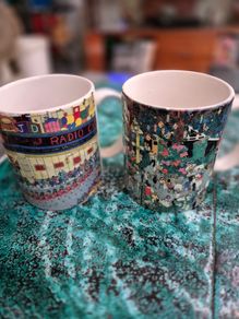 Pat singers New York mugs