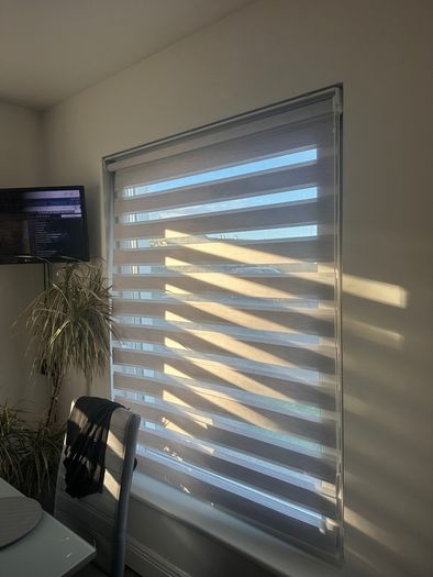 blinds day - night