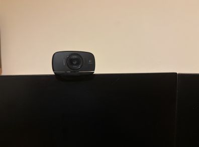 Logitech b525/c525 720p hd webcam with rotating autofocus web camera