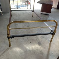 4ft brass bed