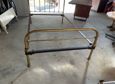 4ft brass bed