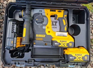 dewalt sds 1 x 5aH batteries
