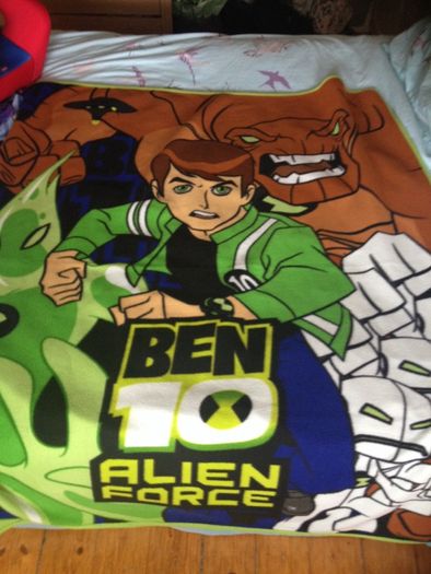 Ben 10 blanket