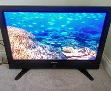 Samsung 42" TV