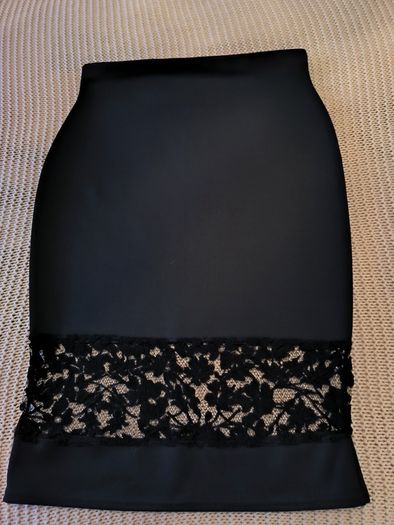 Skirt size M