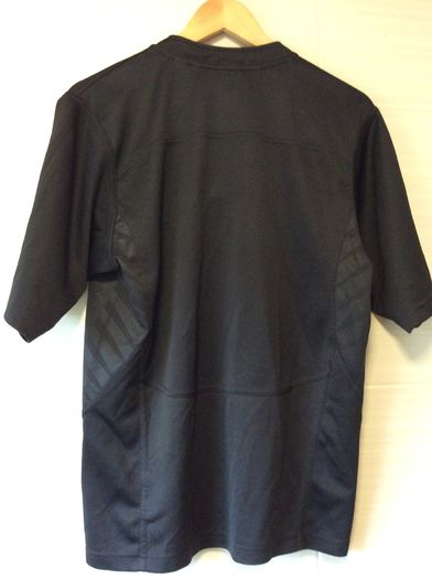 All Blacks Jersey.  Official New Zealand All Blacks Mens Home Jersey. Authentic Original Adidas No Sponsor Jersey From Year 2007..Not A Modern Day Remake.