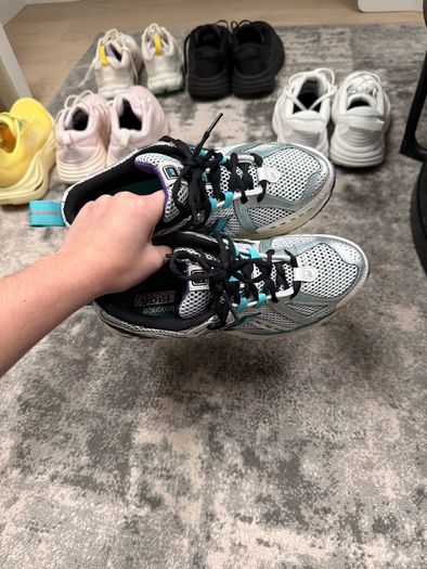 New Balance 1906R women's trainers