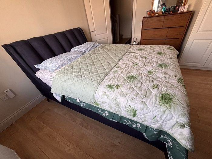 King sized Enzo Full Ottoman bed- Almost brand new