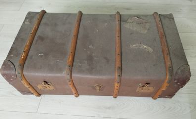 Old Vintage Trunk for sale