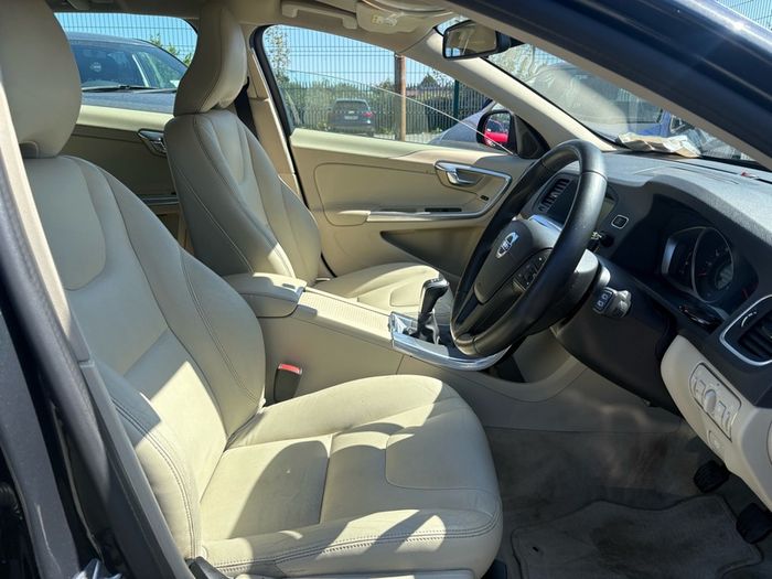 2015 Volvo V60 D4 2.0L Diesel Estate NCT + Taxed